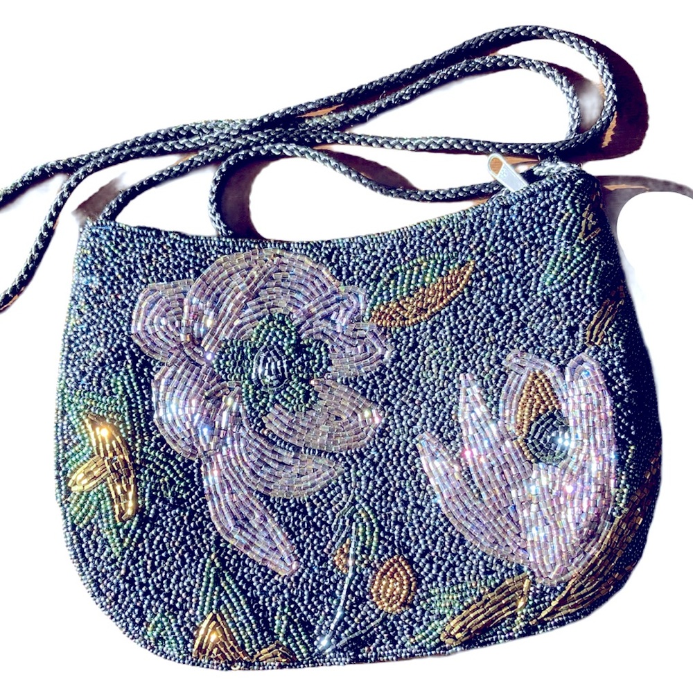 Blue beaded floral purse